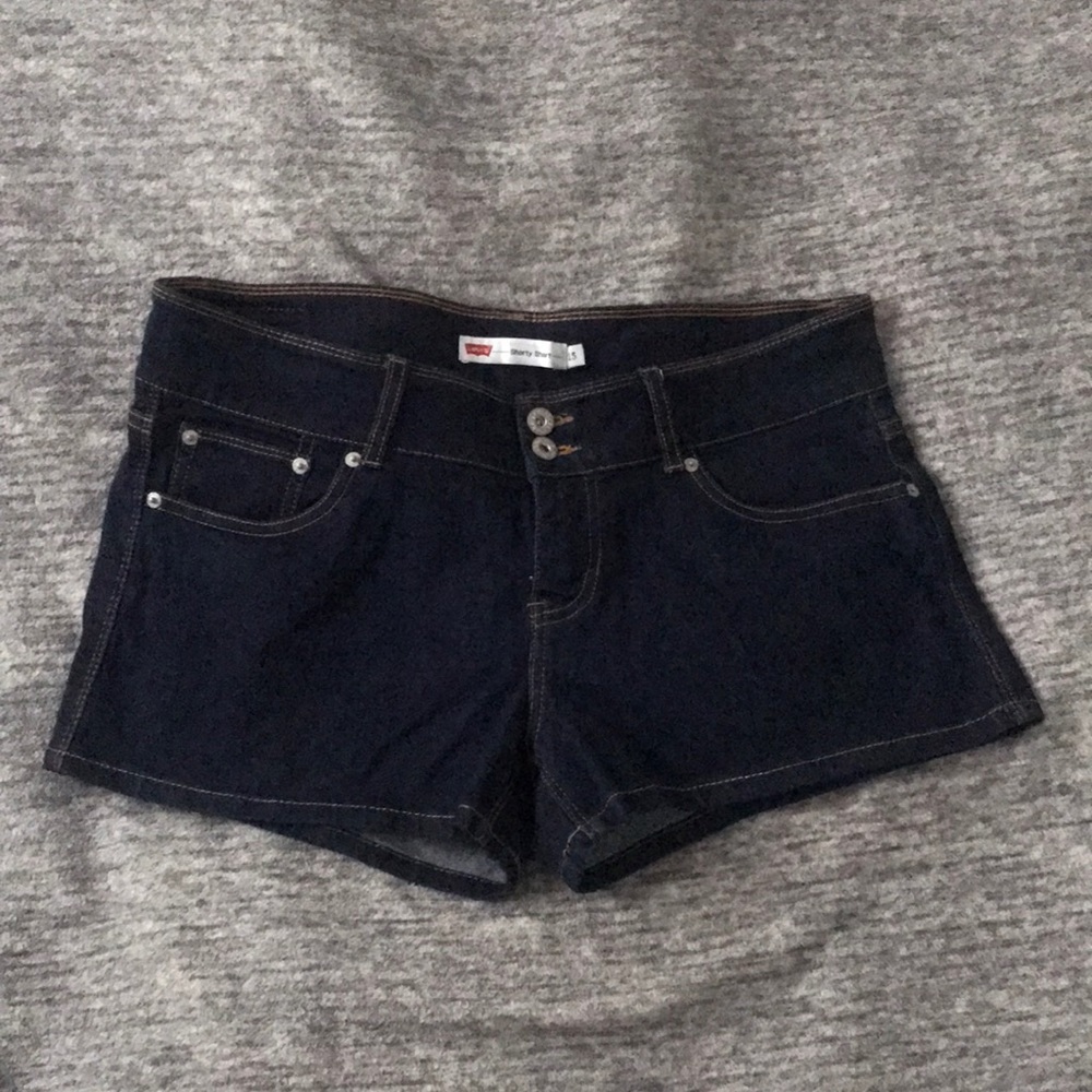 Levi’s shorts